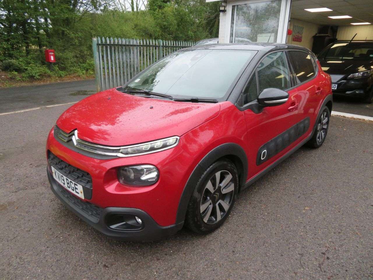 A 2019 CITROEN C3 1.2 PureTech Flair Hatchback 5dr Petrol Manual Euro 6 (s/s) (82 ps) A 2019 CITROEN C3 1.2 PureTech Flair Hatchback 5dr Petrol Manual Euro 6 (s/s) (82 ps)