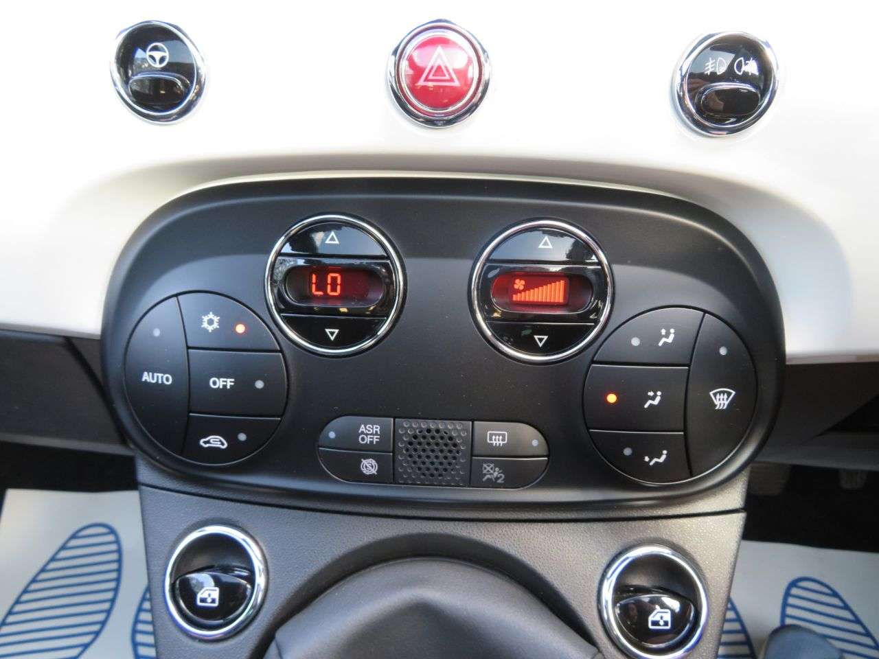 2024 FIAT 500 2024 FIAT 500