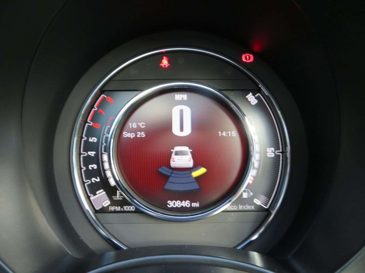 A 2024 FIAT 500 1.0 MHEV Top Hatchback 3dr Petrol Manual Euro 6 (s/s) (70 bhp) 16" ALLOYS + A 2024 FIAT 500 1.0 MHEV Top Hatchback 3dr Petrol Manual Euro 6 (s/s) (70 bhp) 16" ALLOYS +