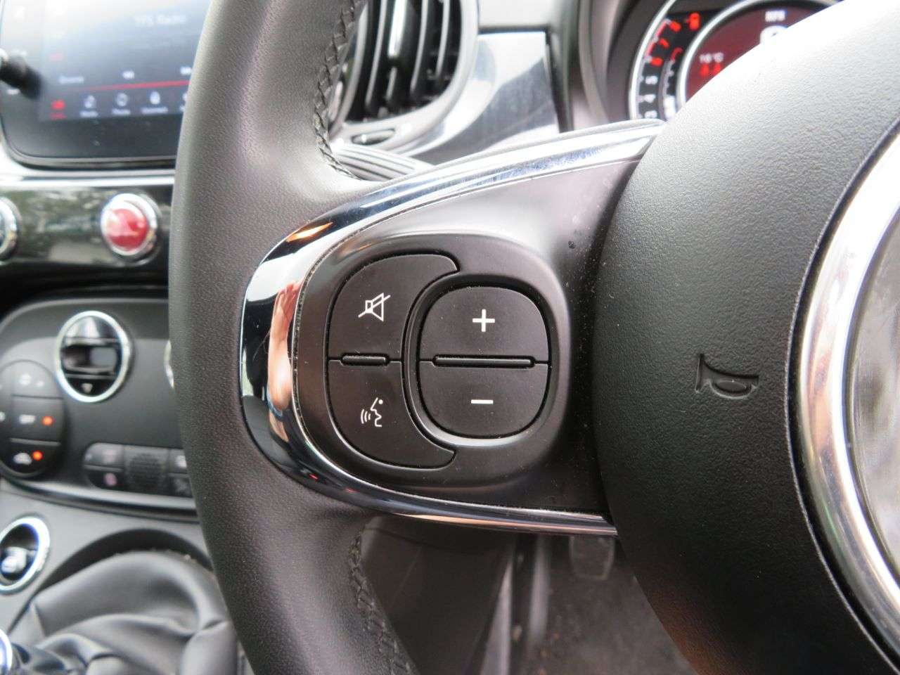 2024 FIAT 500 2024 FIAT 500