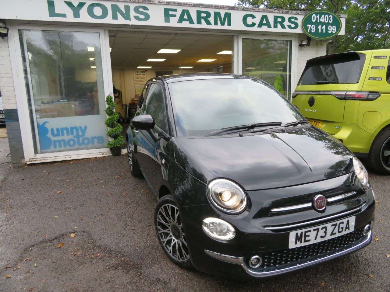 A 2024 FIAT 500 1.0 MHEV Top Hatchback 3dr Petrol Manual Euro 6 (s/s) (70 bhp) 16" ALLOYS + A 2024 FIAT 500 1.0 MHEV Top Hatchback 3dr Petrol Manual Euro 6 (s/s) (70 bhp) 16" ALLOYS +