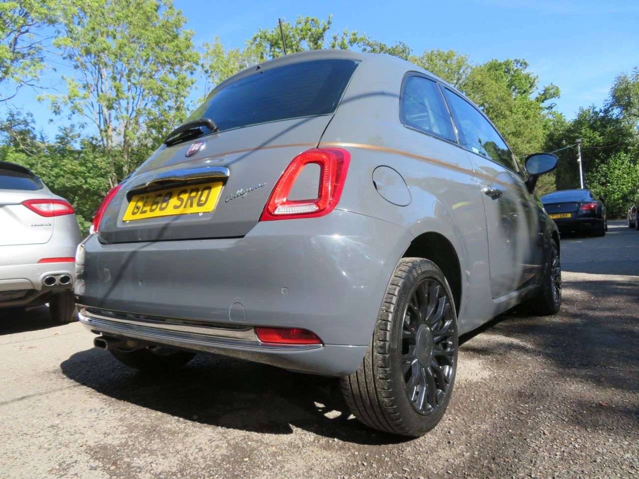 2018 FIAT 500 2018 FIAT 500