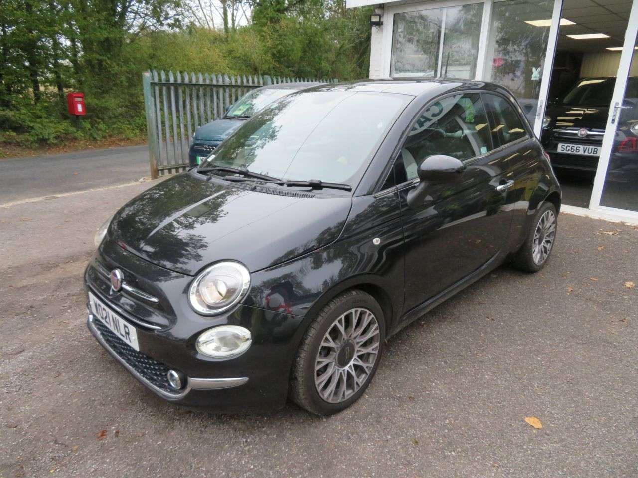 2021 FIAT 500 2021 FIAT 500