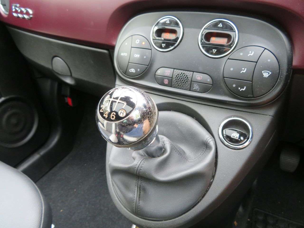 2021 FIAT 500 2021 FIAT 500