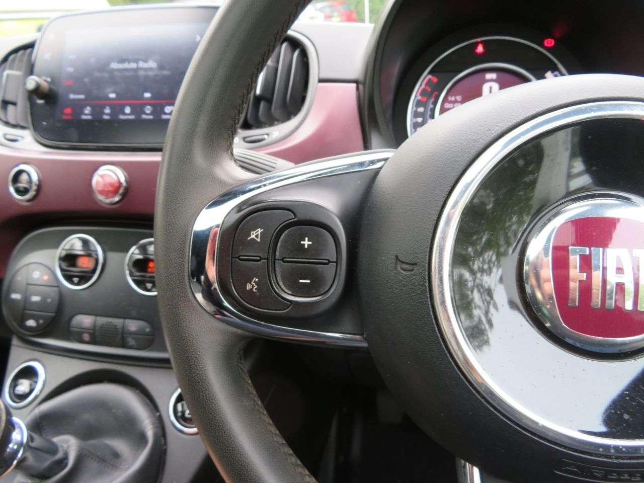2021 FIAT 500 2021 FIAT 500