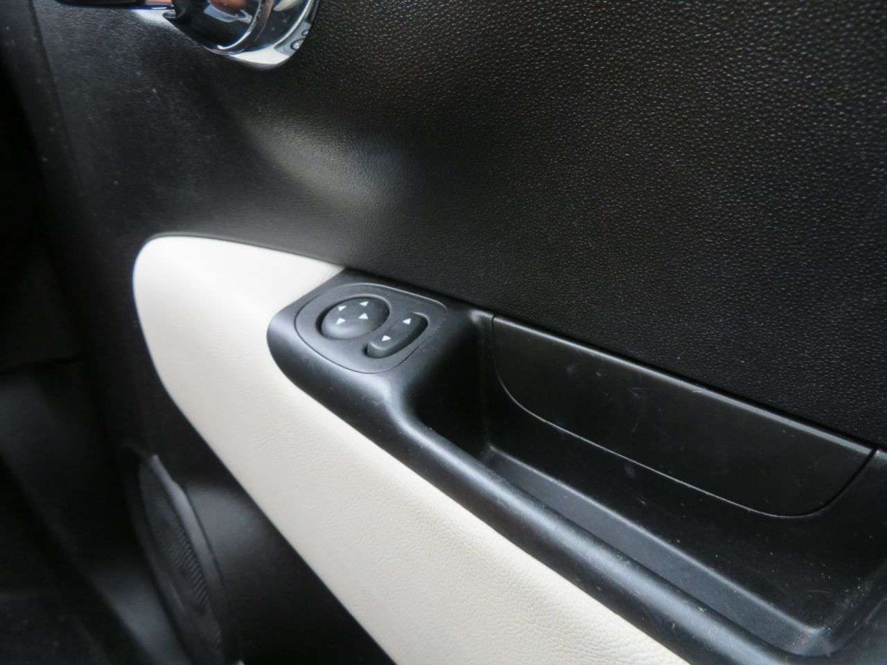 2021 FIAT 500 2021 FIAT 500
