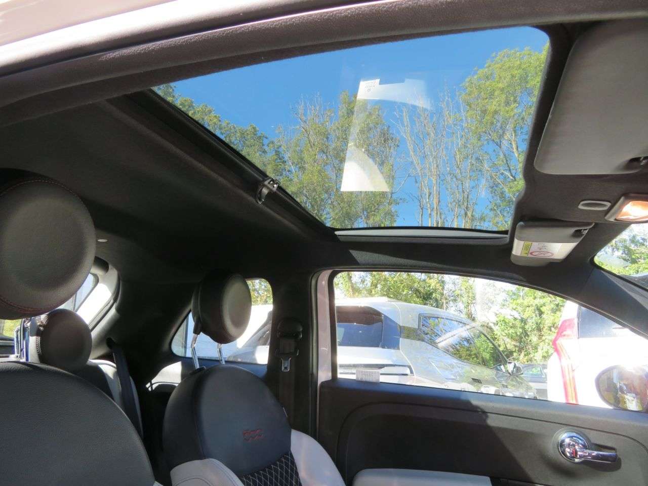 2020 FIAT 500 2020 FIAT 500