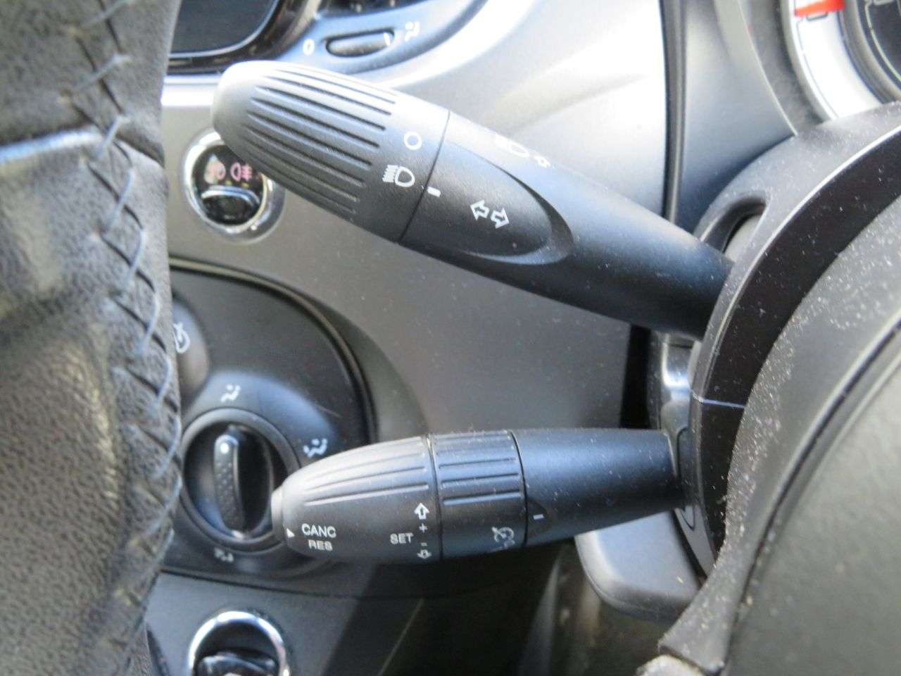 2019 FIAT 500 2019 FIAT 500
