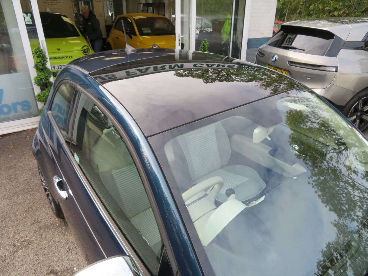 2018 FIAT 500 2018 FIAT 500