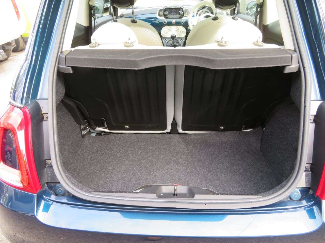 2018 FIAT 500 2018 FIAT 500