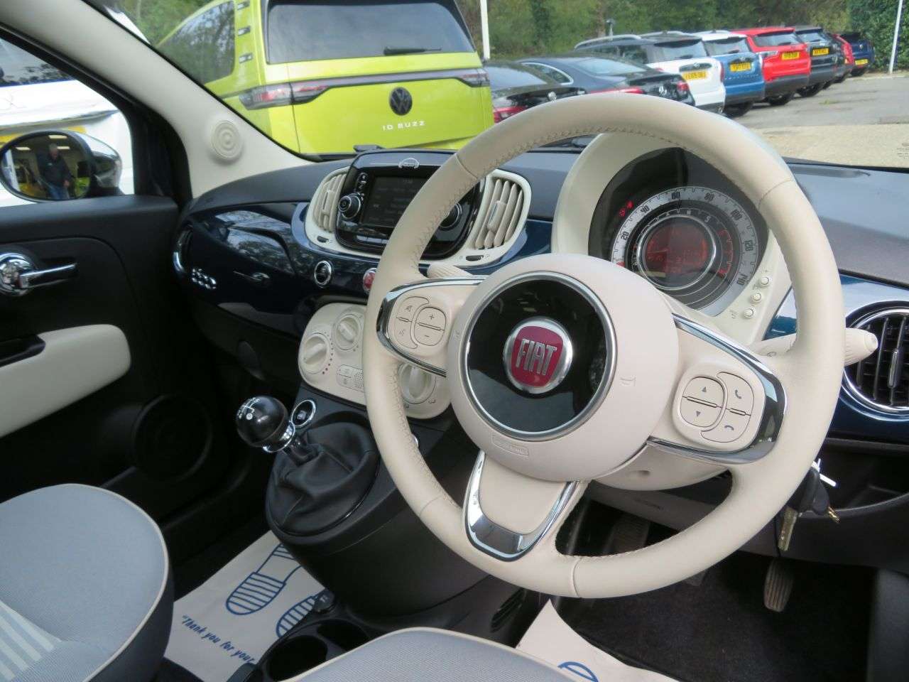 2018 FIAT 500 2018 FIAT 500