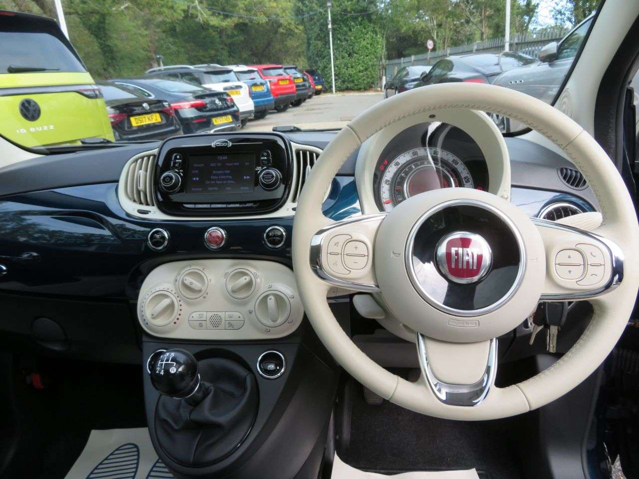 2018 FIAT 500 2018 FIAT 500