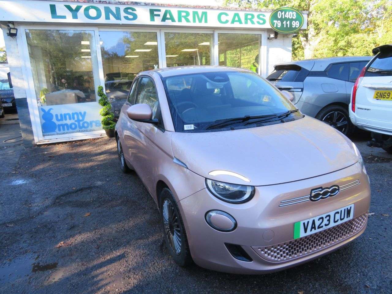 A 2023 FIAT 500E 42kWh Icon Hatchback 3dr Electric Automatic (118 ps) A 2023 FIAT 500E 42kWh Icon Hatchback 3dr Electric Automatic (118 ps)