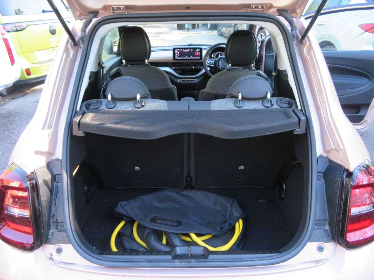 2023 FIAT 500E 2023 FIAT 500E