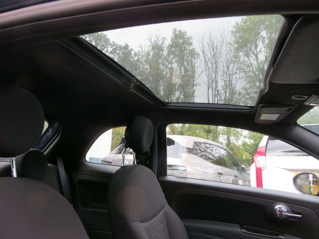 2023 FIAT 500 2023 FIAT 500