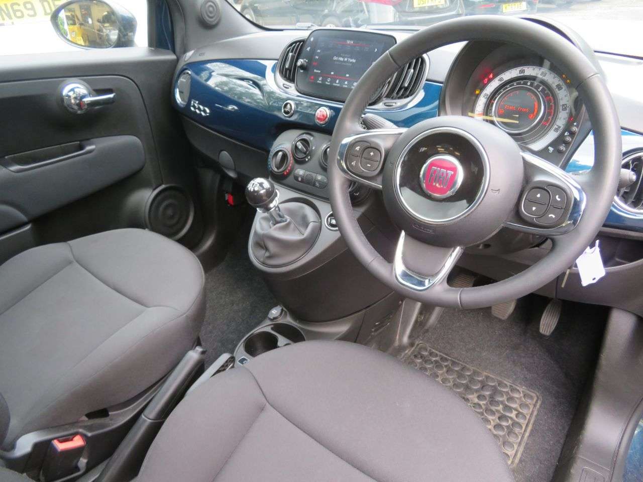 2023 FIAT 500 2023 FIAT 500