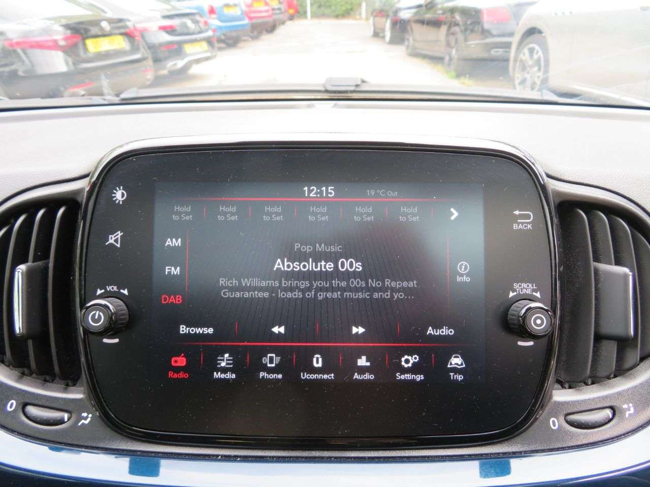 2023 FIAT 500 2023 FIAT 500
