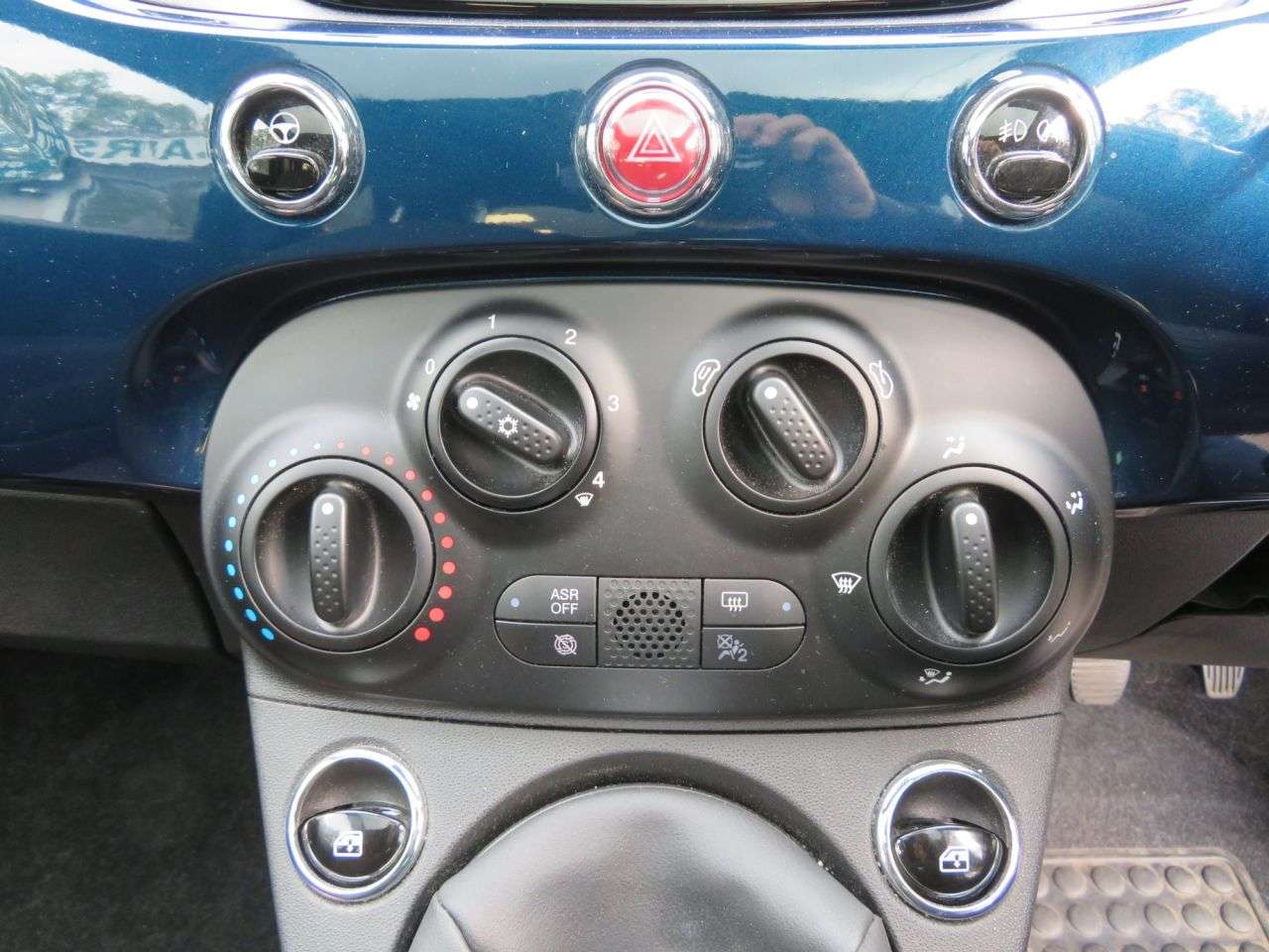 2023 FIAT 500 2023 FIAT 500
