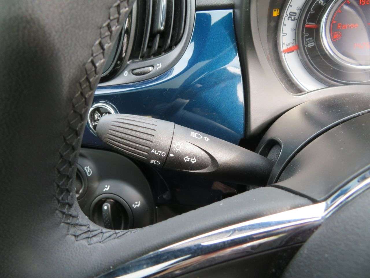 2023 FIAT 500 2023 FIAT 500