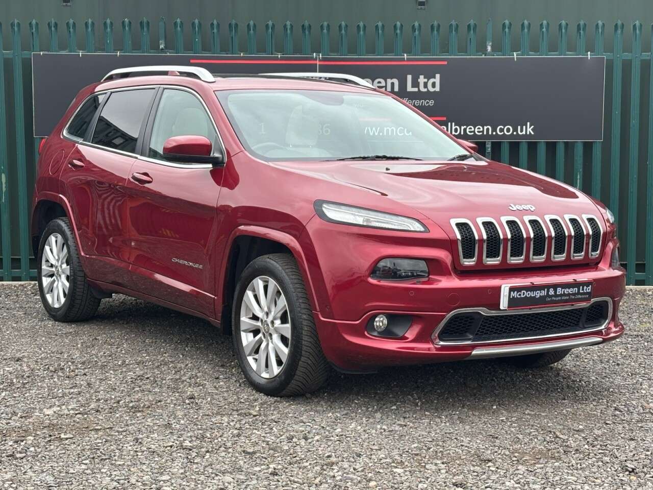 A 2016 JEEP CHEROKEE 2.2 MultiJetII Overland SUV 5dr Diesel Auto 4WD Euro 6 (s/s) (200 ps) GET A A 2016 JEEP CHEROKEE 2.2 MultiJetII Overland SUV 5dr Diesel Auto 4WD Euro 6 (s/s) (200 ps) GET A