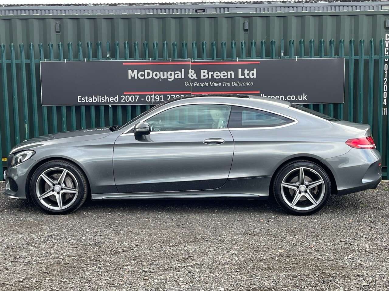 A 2017 MERCEDES-BENZ C-CLASS 2.1 C250d AMG Line (Premium Plus) Coupe 2dr Diesel G-Tronic+ Euro 6 (s/s) ( A 2017 MERCEDES-BENZ C-CLASS 2.1 C250d AMG Line (Premium Plus) Coupe 2dr Diesel G-Tronic+ Euro 6 (s/s) (