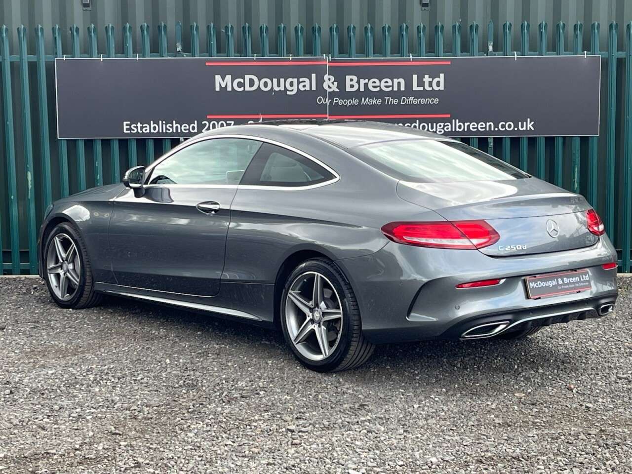 A 2017 MERCEDES-BENZ C-CLASS 2.1 C250d AMG Line (Premium Plus) Coupe 2dr Diesel G-Tronic+ Euro 6 (s/s) ( A 2017 MERCEDES-BENZ C-CLASS 2.1 C250d AMG Line (Premium Plus) Coupe 2dr Diesel G-Tronic+ Euro 6 (s/s) (