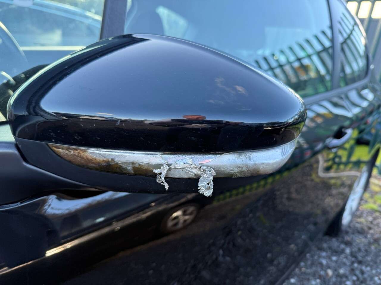 2016 PEUGEOT 208 2016 PEUGEOT 208