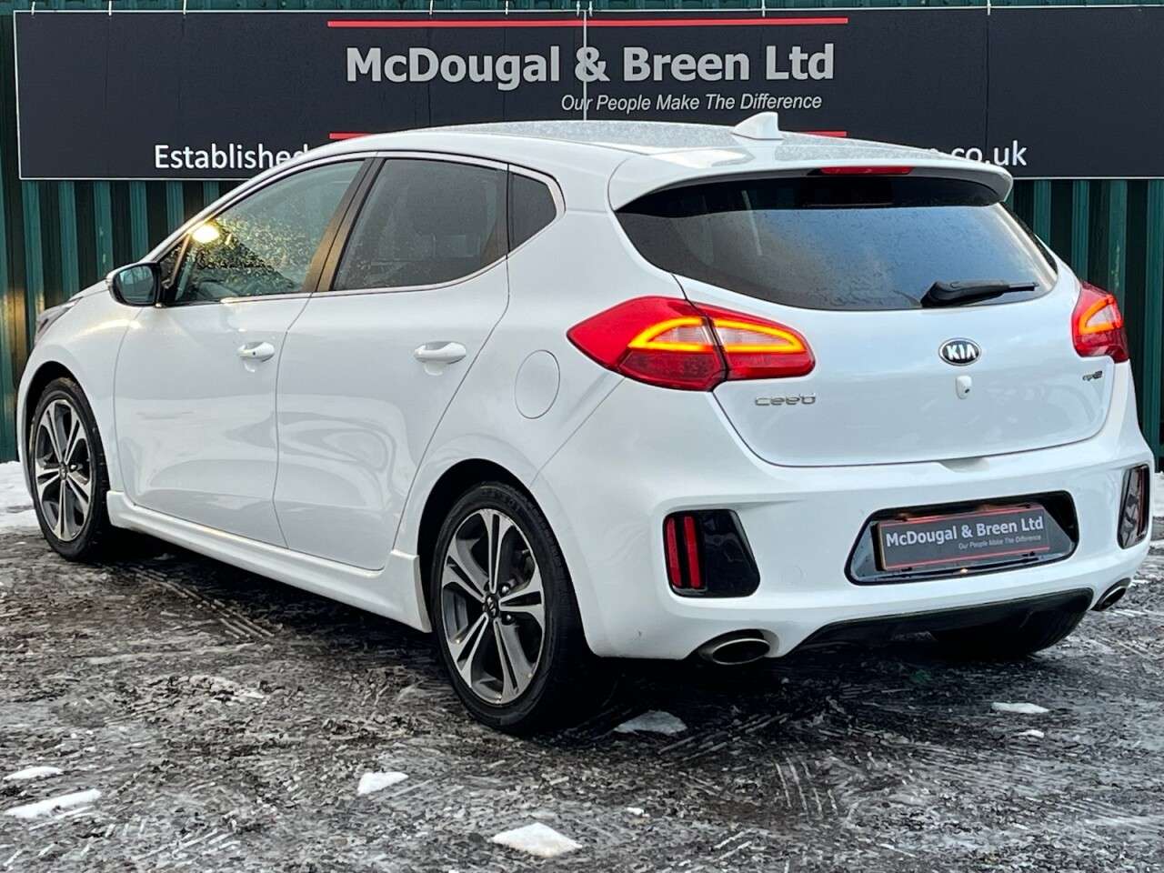 A 2018 KIA CEED 1.6 CRDi GT-Line Hatchback 5dr Diesel Manual Euro 6 (s/s) (134 bhp) GET A F A 2018 KIA CEED 1.6 CRDi GT-Line Hatchback 5dr Diesel Manual Euro 6 (s/s) (134 bhp) GET A F