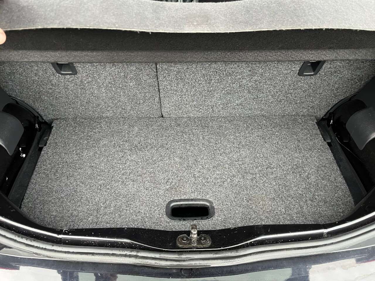 2015 VOLKSWAGEN UP! 2015 VOLKSWAGEN UP!