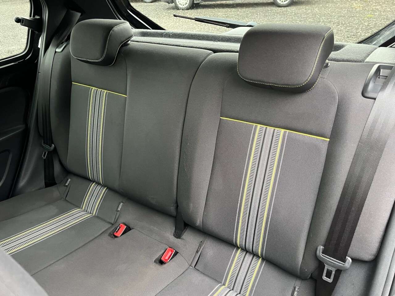 2015 VOLKSWAGEN UP! 2015 VOLKSWAGEN UP!