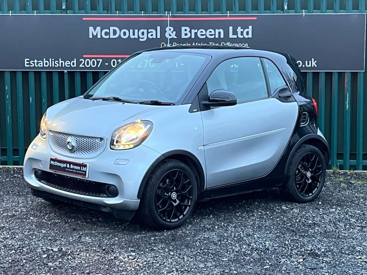 A 2018 SMART FORTWO 1.0 Prime Sport (Premium) Coupe 2dr Petrol Twinamic Euro 6 (s/s) (71 ps) GE A 2018 SMART FORTWO 1.0 Prime Sport (Premium) Coupe 2dr Petrol Twinamic Euro 6 (s/s) (71 ps) GE
