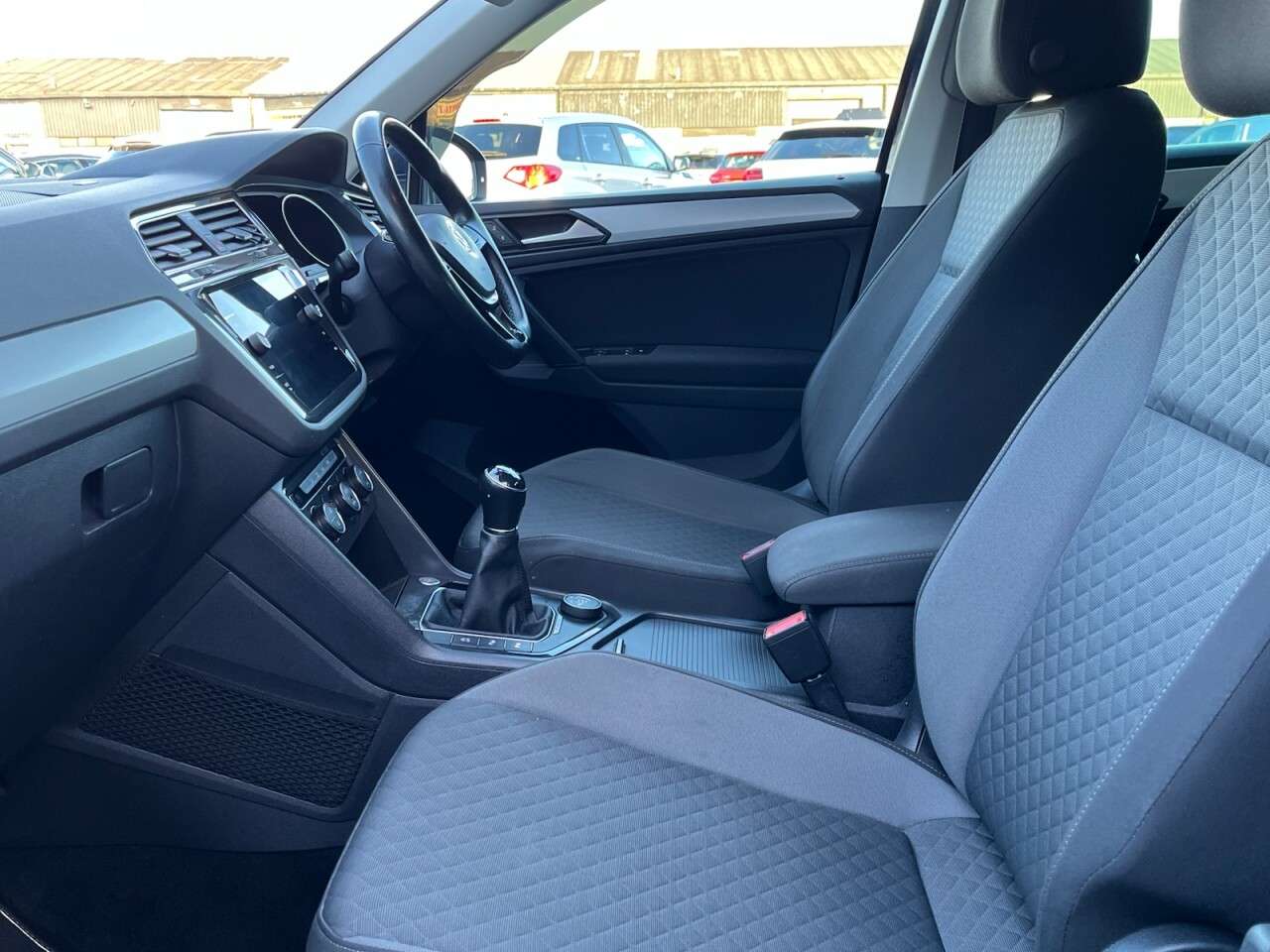 2019 VOLKSWAGEN TIGUAN 2019 VOLKSWAGEN TIGUAN