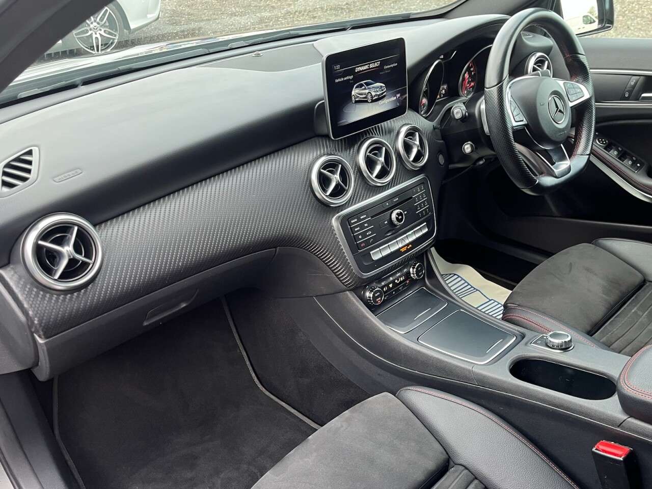 2018 MERCEDES-BENZ A CLASS 2018 MERCEDES-BENZ A CLASS