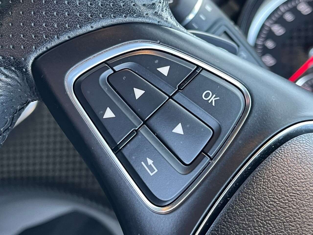 2017 MERCEDES-BENZ A CLASS 2017 MERCEDES-BENZ A CLASS