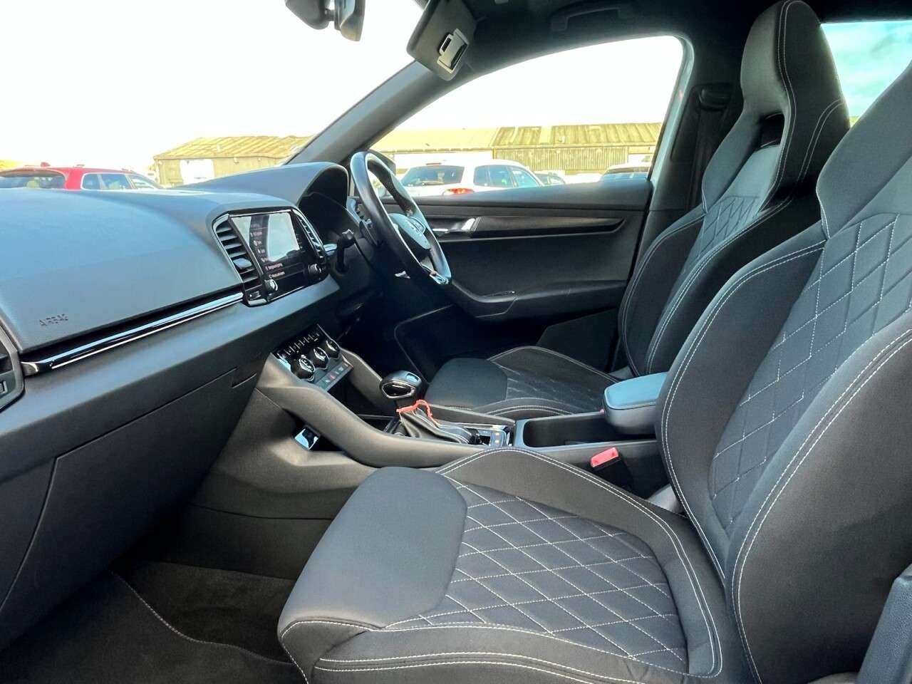 2020 SKODA KAROQ 2020 SKODA KAROQ