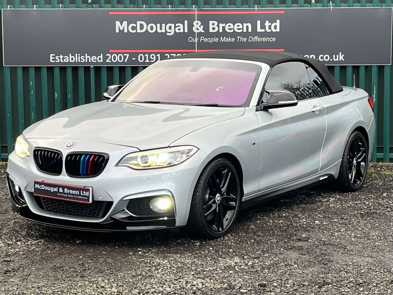 A 2016 BMW 2 SERIES 2.0 230i M Sport Convertible 2dr Petrol Auto Euro 6 (s/s) (252 ps) GET A FI A 2016 BMW 2 SERIES 2.0 230i M Sport Convertible 2dr Petrol Auto Euro 6 (s/s) (252 ps) GET A FI