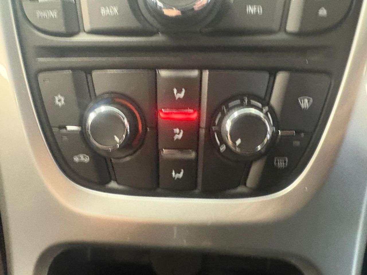 2014 VAUXHALL ASTRA 2014 VAUXHALL ASTRA