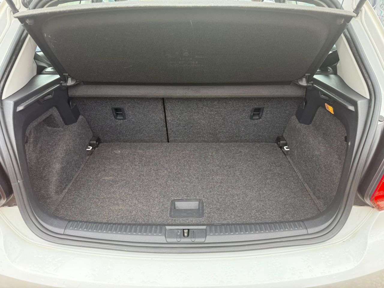 2014 VOLKSWAGEN POLO 2014 VOLKSWAGEN POLO