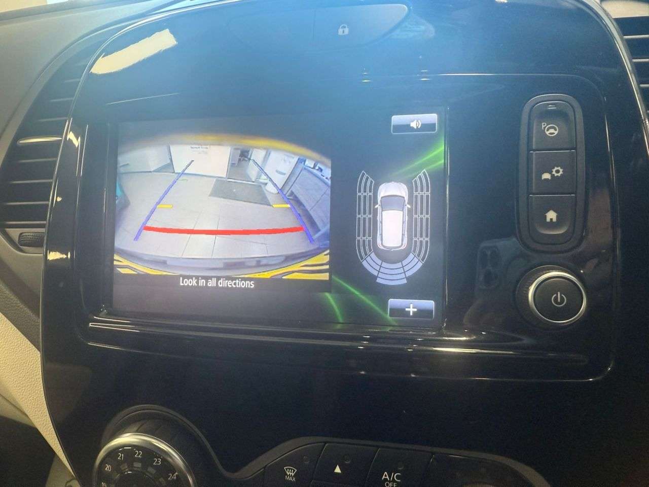 2017 RENAULT CAPTUR 2017 RENAULT CAPTUR