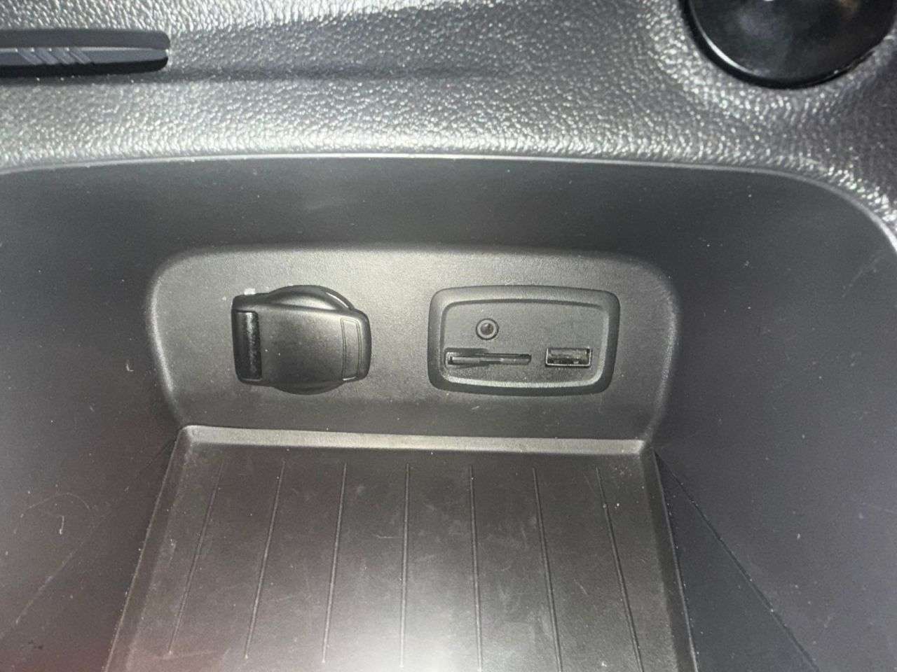 2017 RENAULT CAPTUR 2017 RENAULT CAPTUR