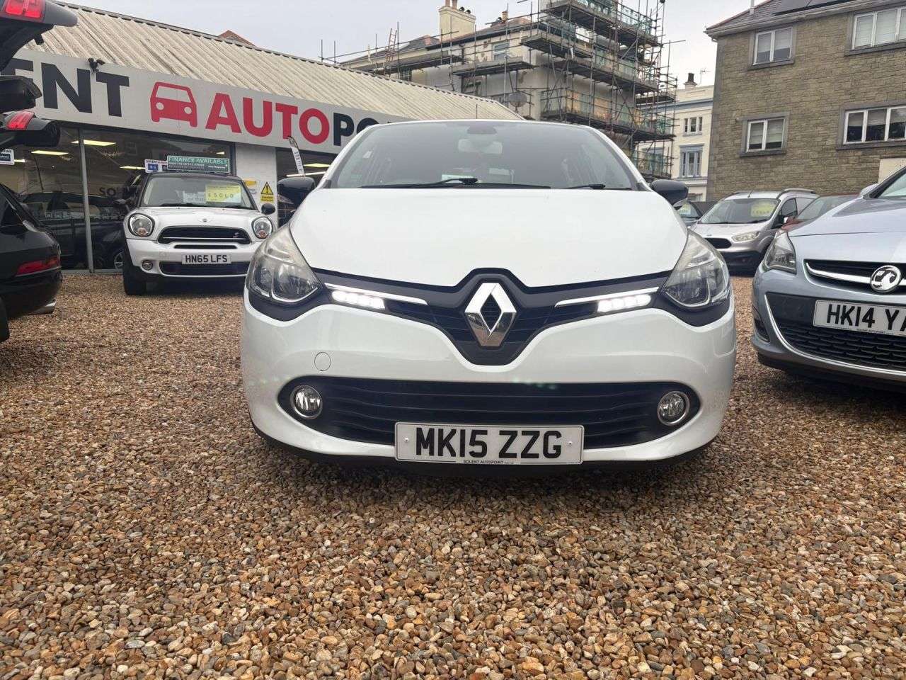2015 RENAULT CLIO 2015 RENAULT CLIO