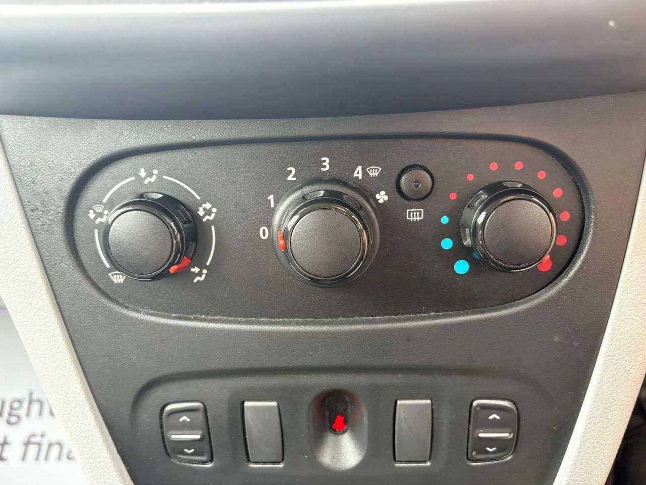 2014 DACIA SANDERO 2014 DACIA SANDERO