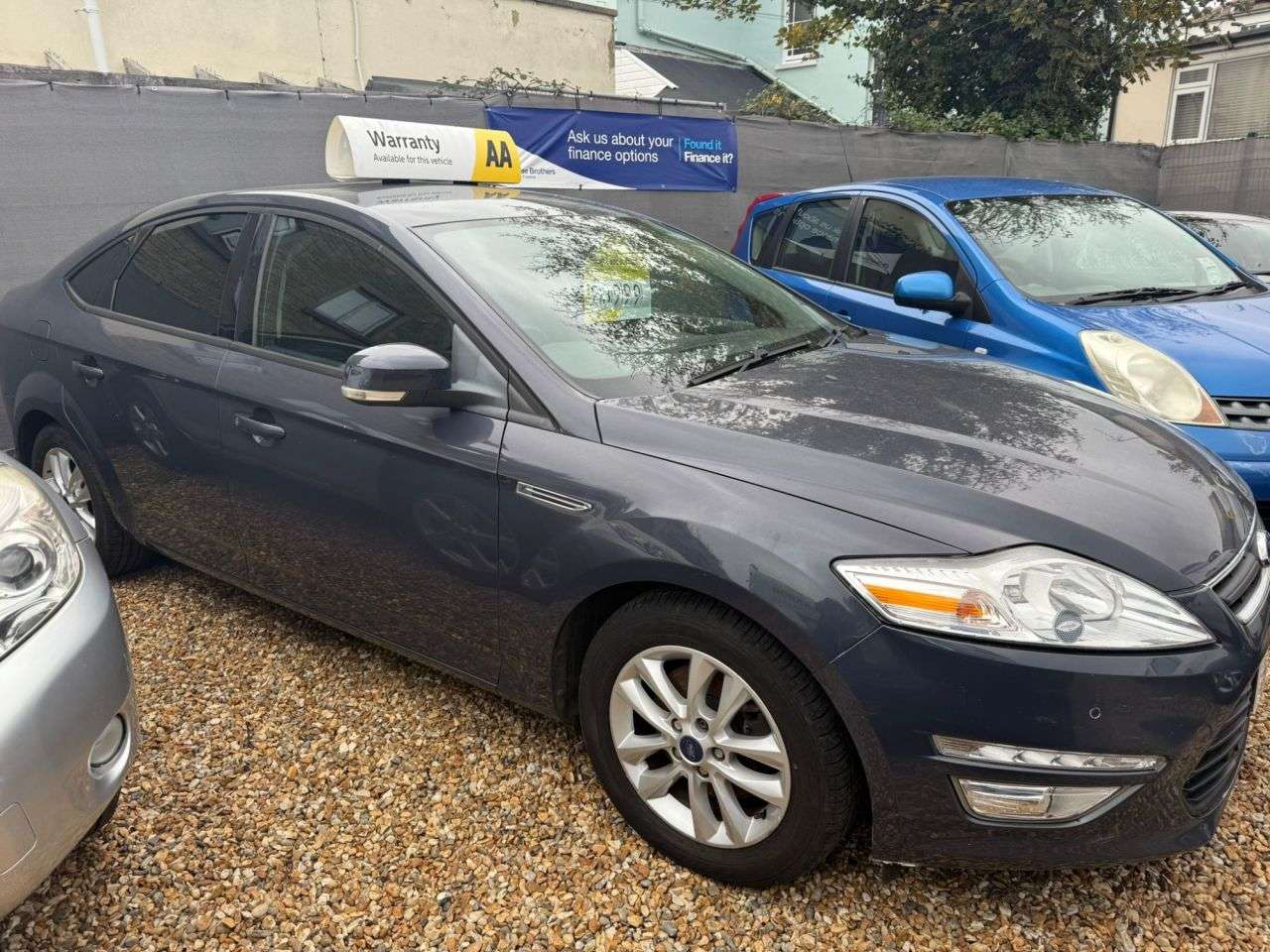 A 2014 FORD MONDEO 2.0 TDCi Graphite Hatchback 5dr Diesel Manual Euro 5 (140 ps) A 2014 FORD MONDEO 2.0 TDCi Graphite Hatchback 5dr Diesel Manual Euro 5 (140 ps)