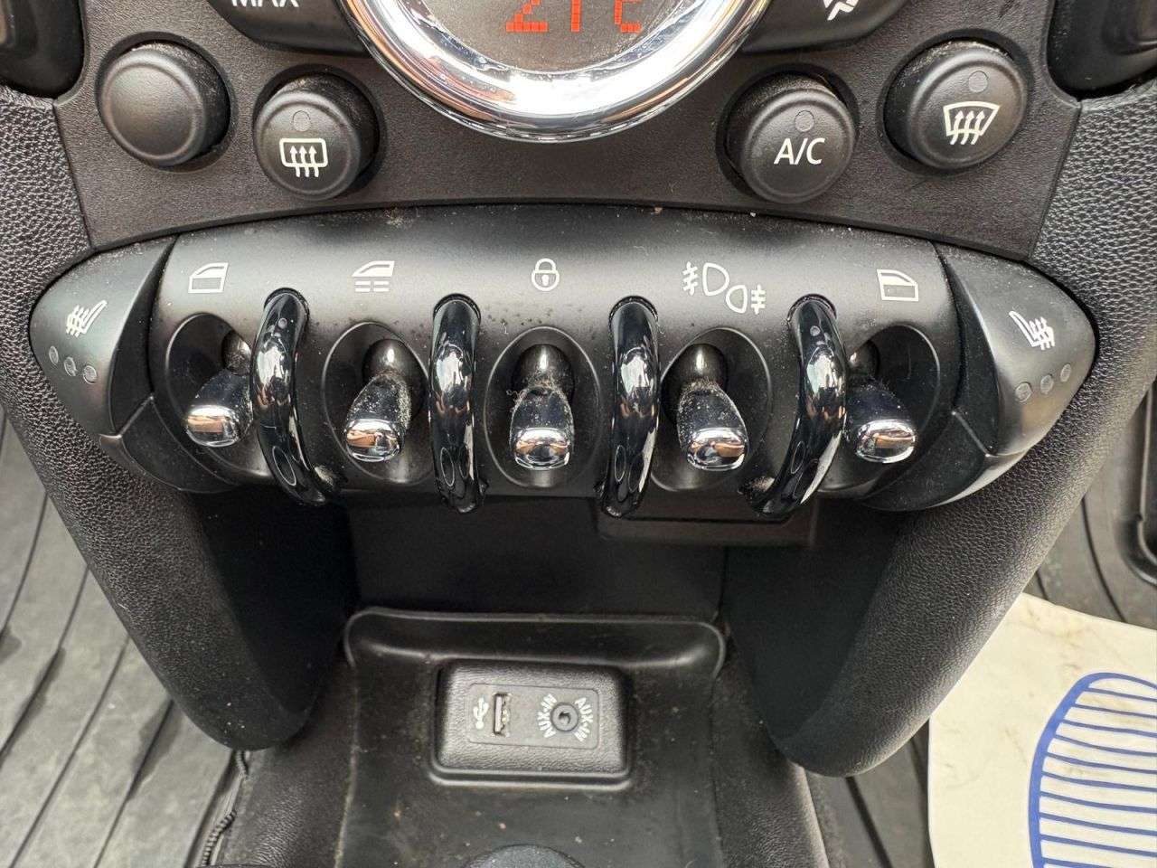 2013 MINI CONVERTIBLE 2013 MINI CONVERTIBLE