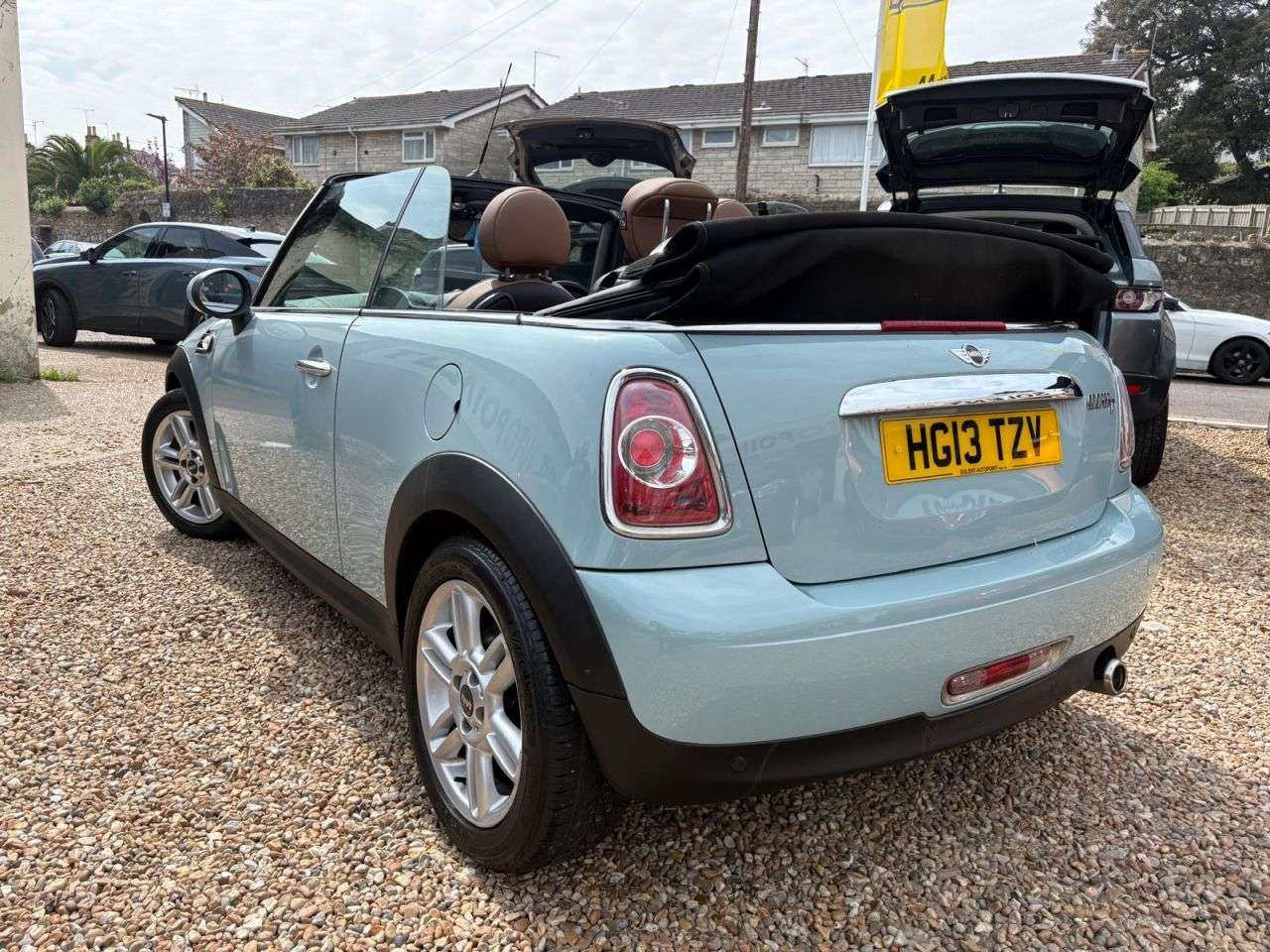 2013 MINI CONVERTIBLE 2013 MINI CONVERTIBLE