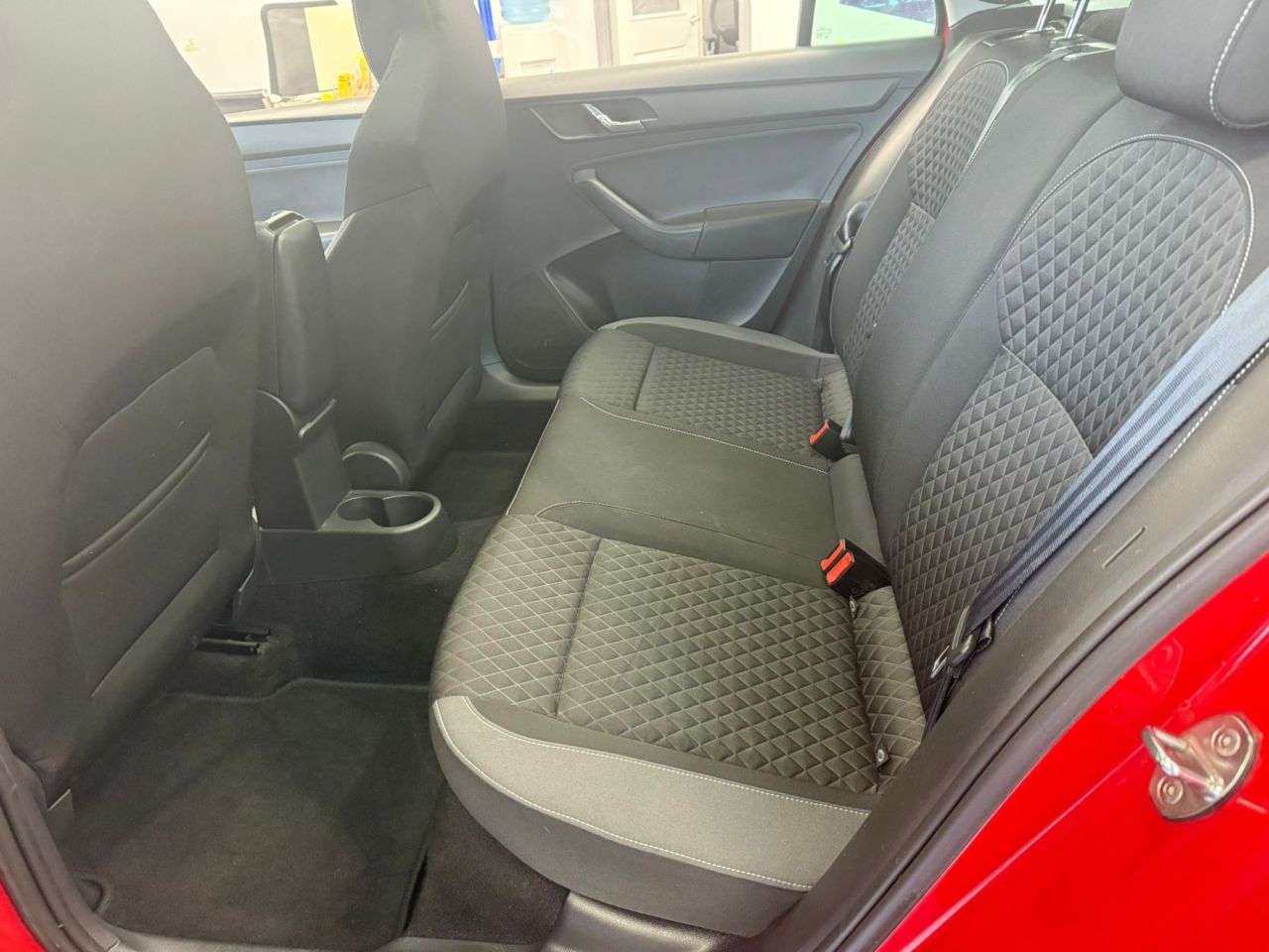 2016 SKODA RAPID SPACEBACK 2016 SKODA RAPID SPACEBACK