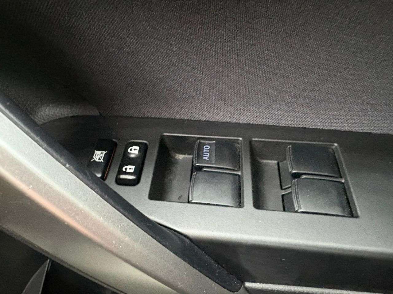 2015 TOYOTA AURIS 2015 TOYOTA AURIS