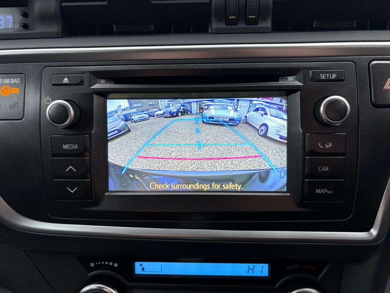 2015 TOYOTA AURIS 2015 TOYOTA AURIS