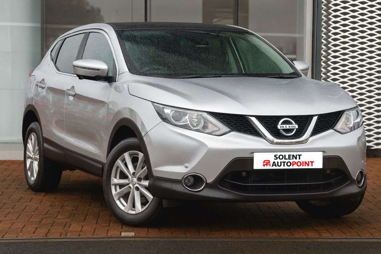 A 2014 NISSAN QASHQAI 1.5 dCi Acenta Premium SUV 5dr Diesel Manual 2WD Euro 5 (s/s) (110 ps) A 2014 NISSAN QASHQAI 1.5 dCi Acenta Premium SUV 5dr Diesel Manual 2WD Euro 5 (s/s) (110 ps)