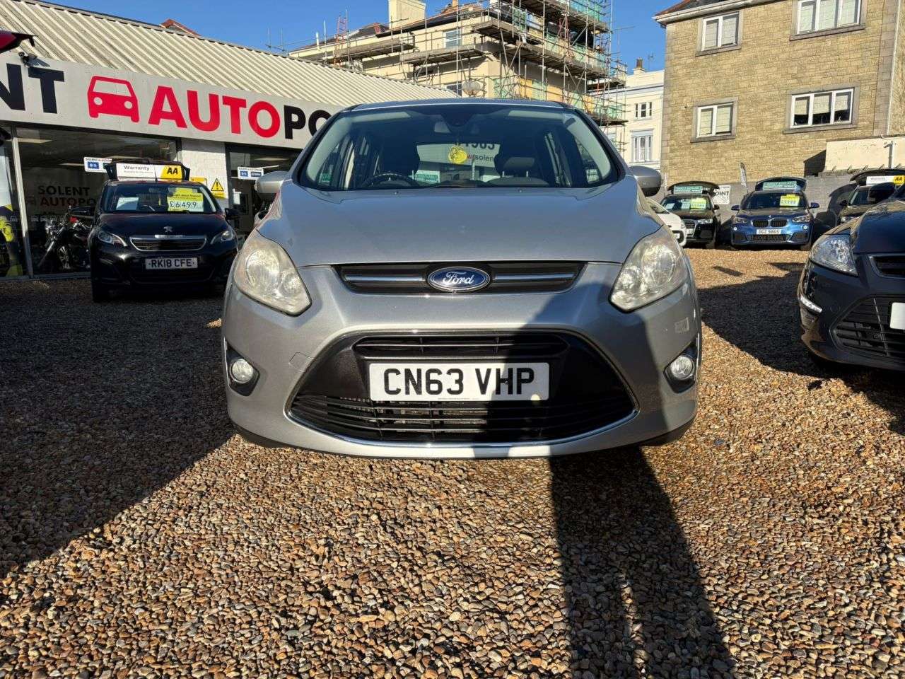 A 2013 FORD GRAND C-MAX 1.6 TDCi Zetec MPV 5dr Diesel Manual Euro 5 (115 ps) A 2013 FORD GRAND C-MAX 1.6 TDCi Zetec MPV 5dr Diesel Manual Euro 5 (115 ps)